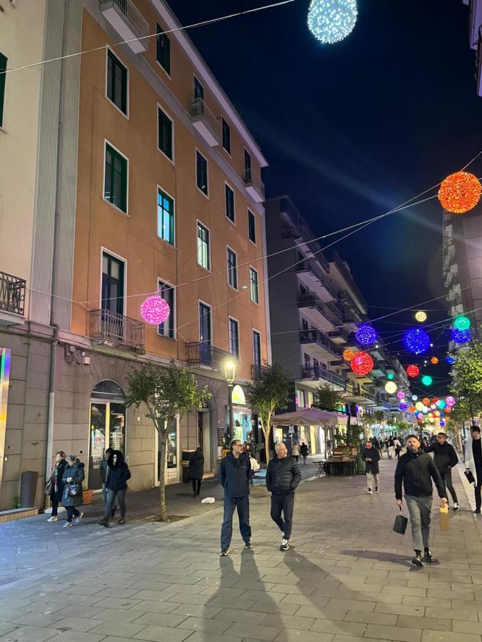 Corso 66 Luxury Apartment Salerno Exterior foto